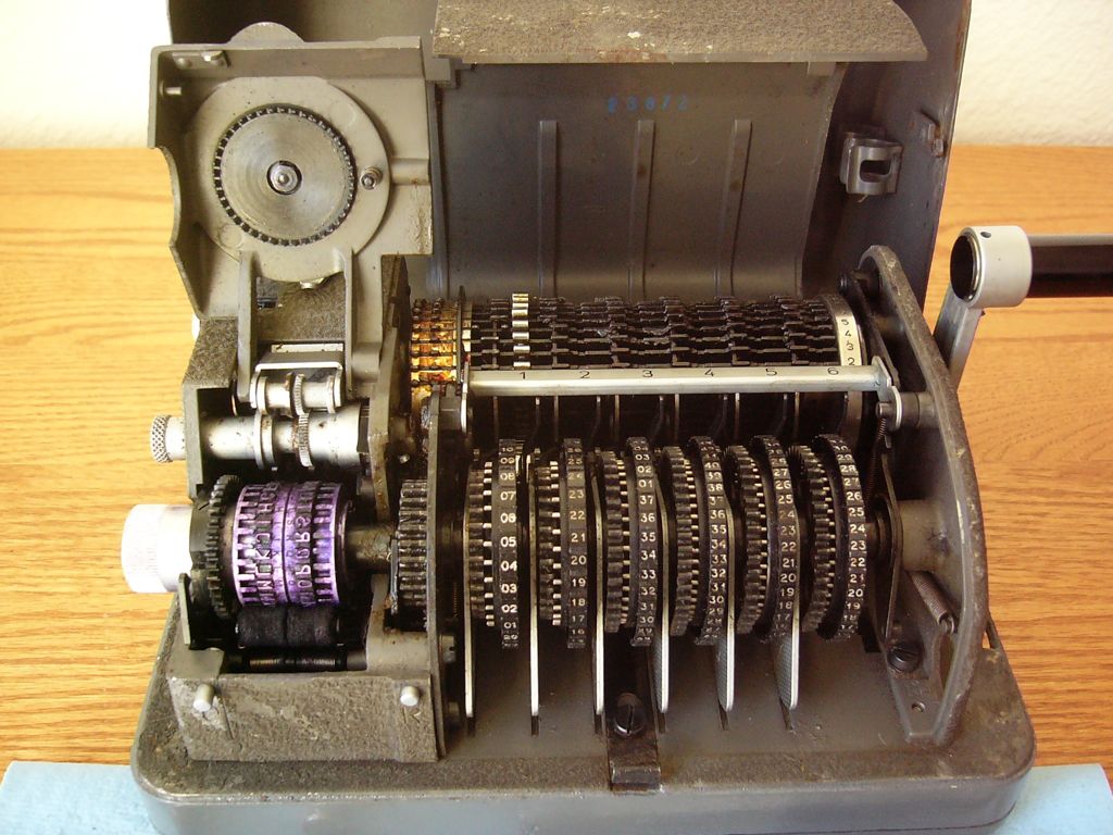 Hagelin CX-52 Cipher Machine – Mark's Tech Journal